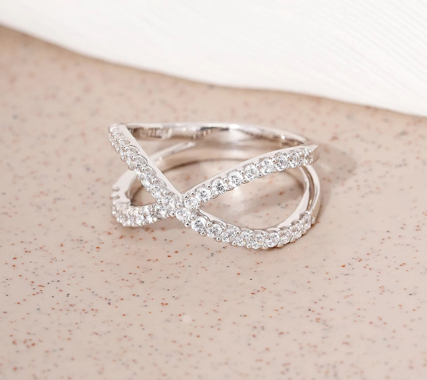 Double Cross Ring