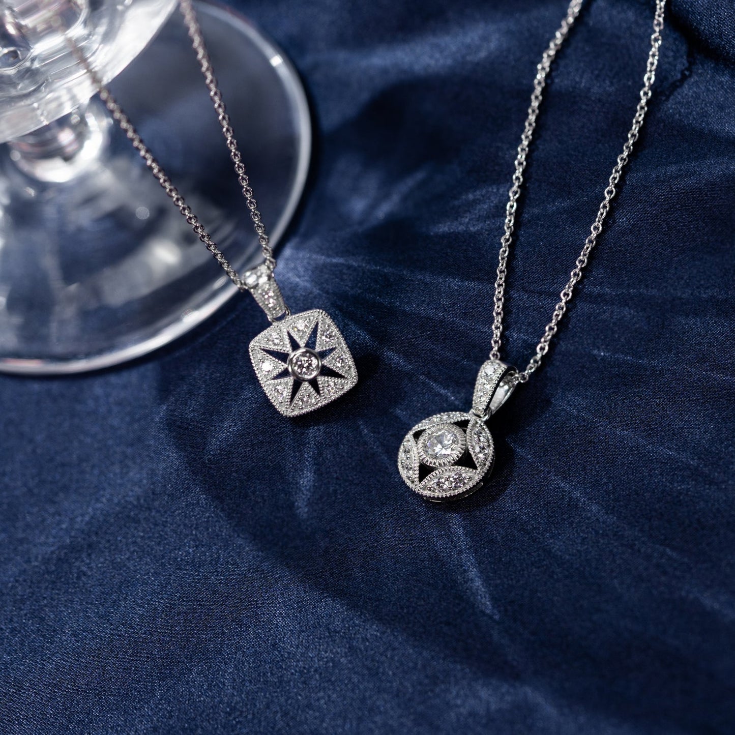 Antique Pendant Necklace JEP24163