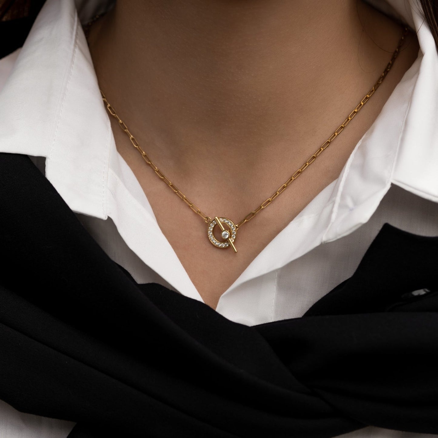 Paper Clip Chain Toggle Necklace