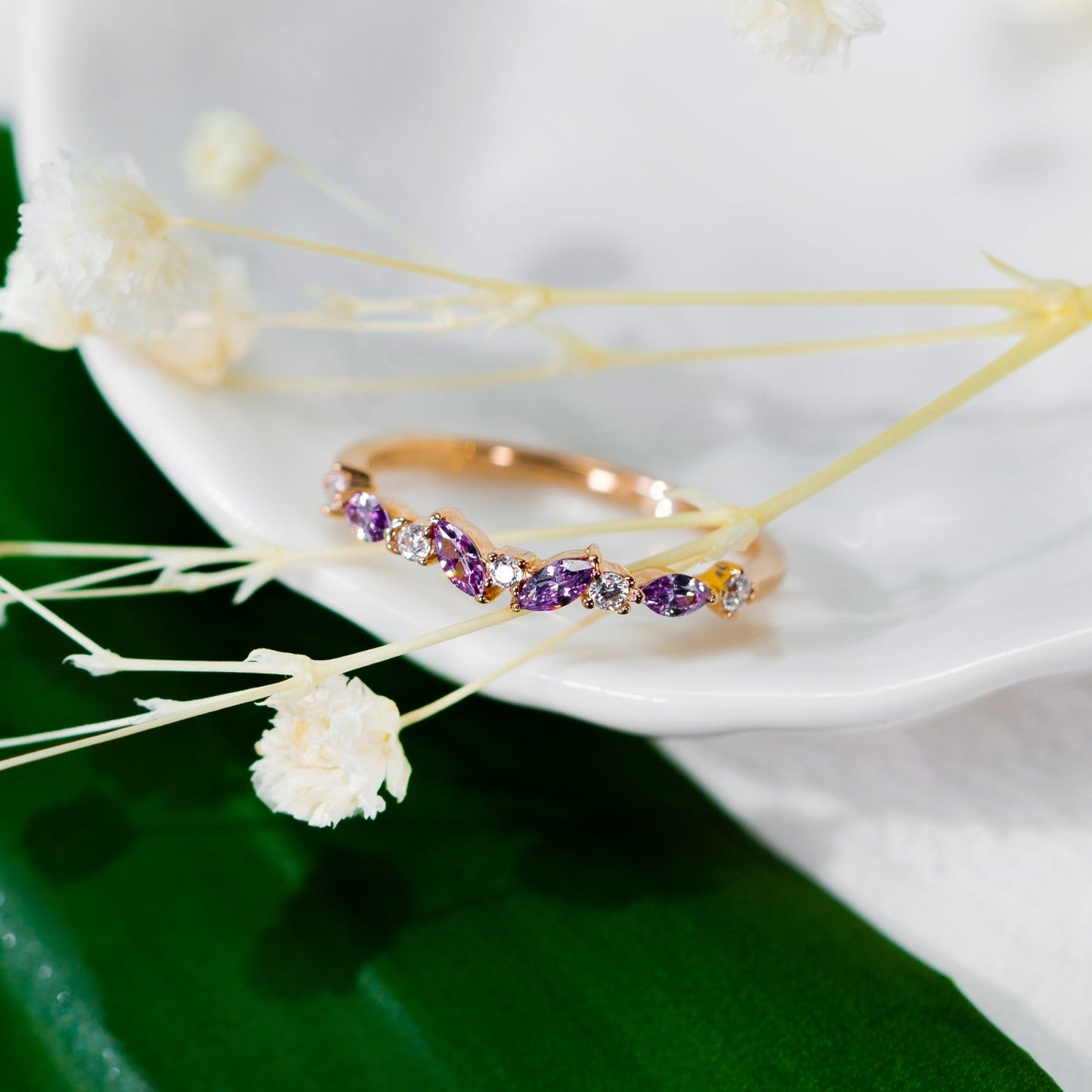 Multi-shape Wavy Band Ring JER24623