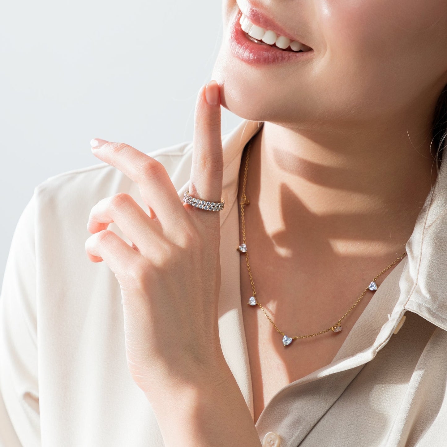 Heart Station Necklaces JEN25237