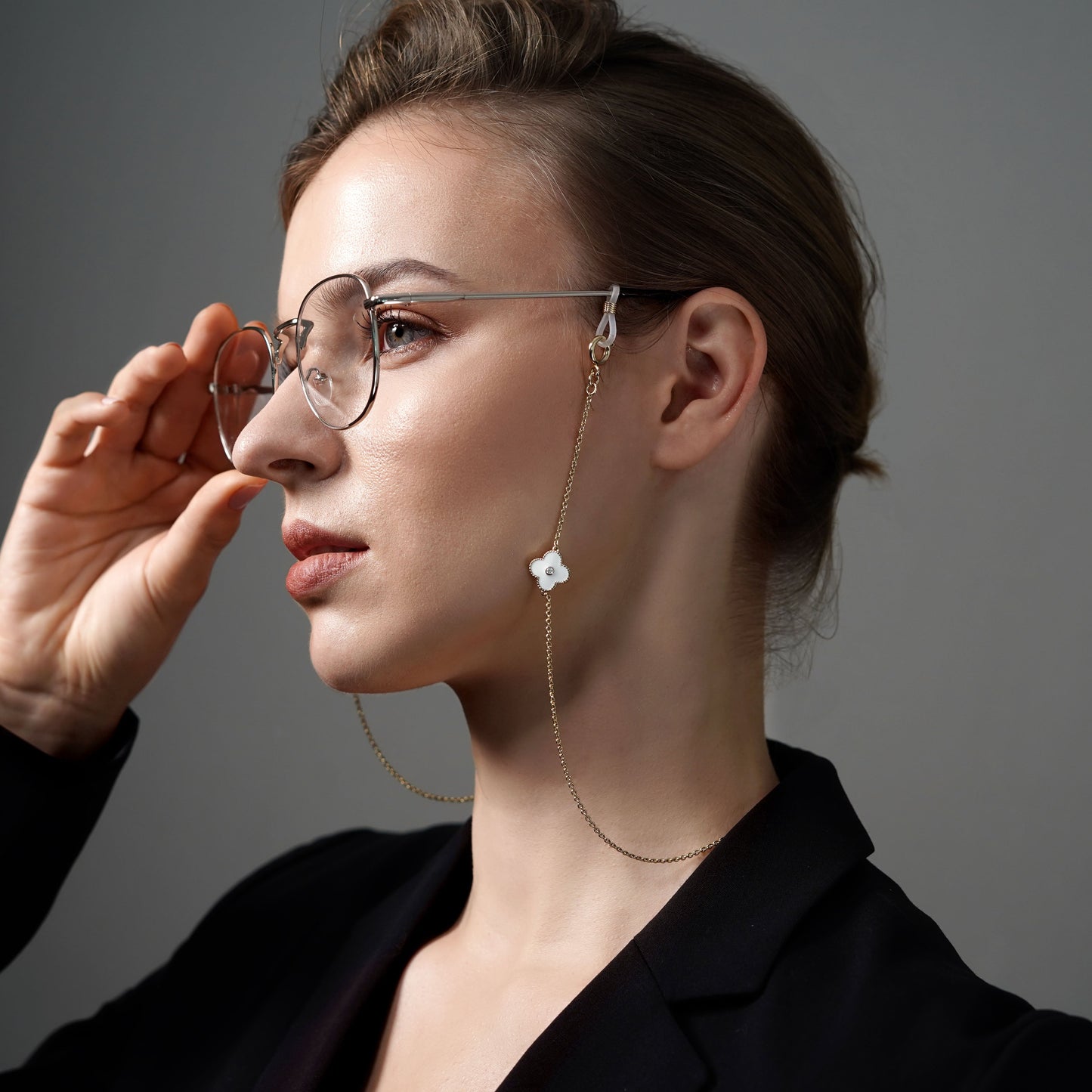 Clover Mask and Glasses Chain