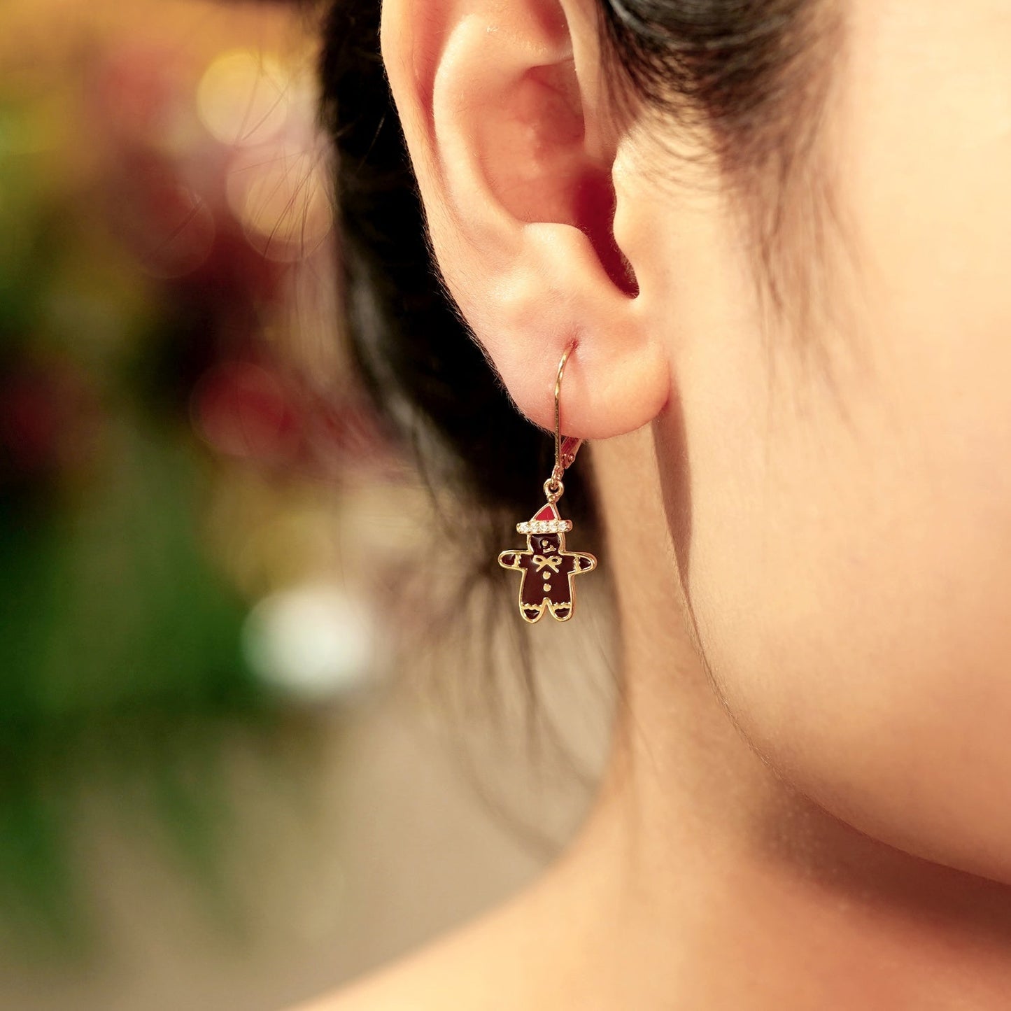Christmas Gingerbread Leverback Earring JEE24655